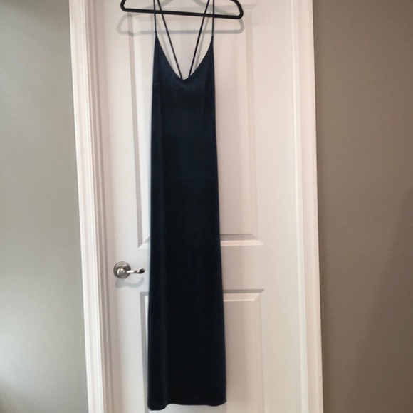 Blue Velvet Dress - Picture 3 of 4